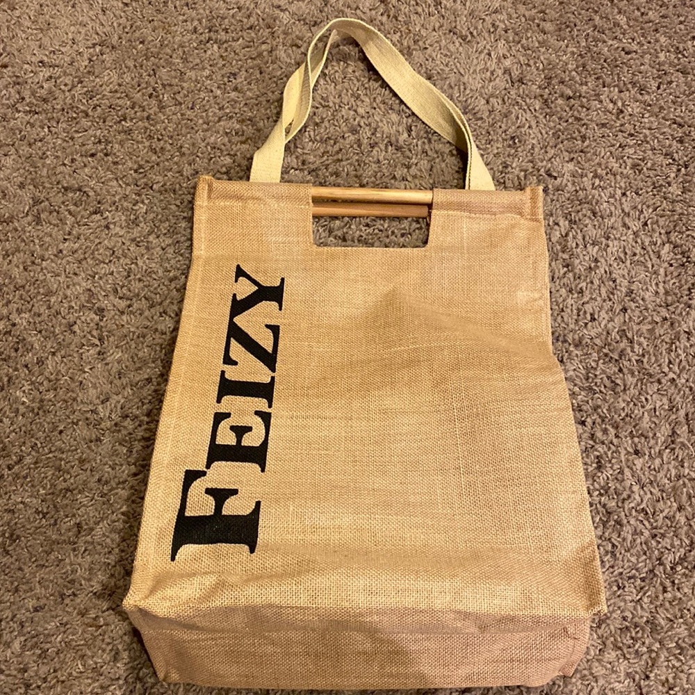Feizy Burlap Tote with Wooden Handles & Canvas Straps